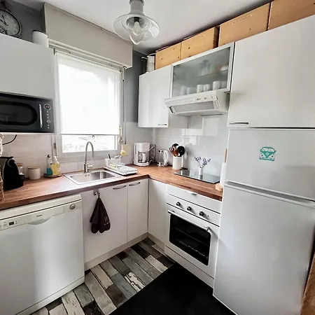 Holiday home Maison Jardin 2 Au Calme A 2 Pas Du Centre Et