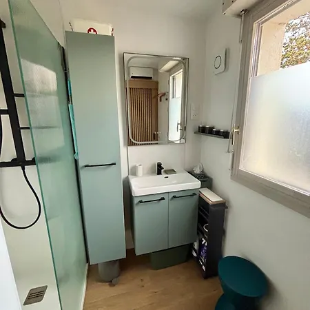 Maison Jardin 2 Au Calme A 2 Pas Du Centre Et Vakantiehuis *